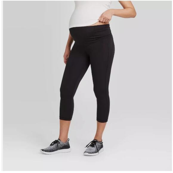 Isabel Maternity Pants Over Belly Active Capri Leggings Pants Small Black NWT - Picture 9 of 9